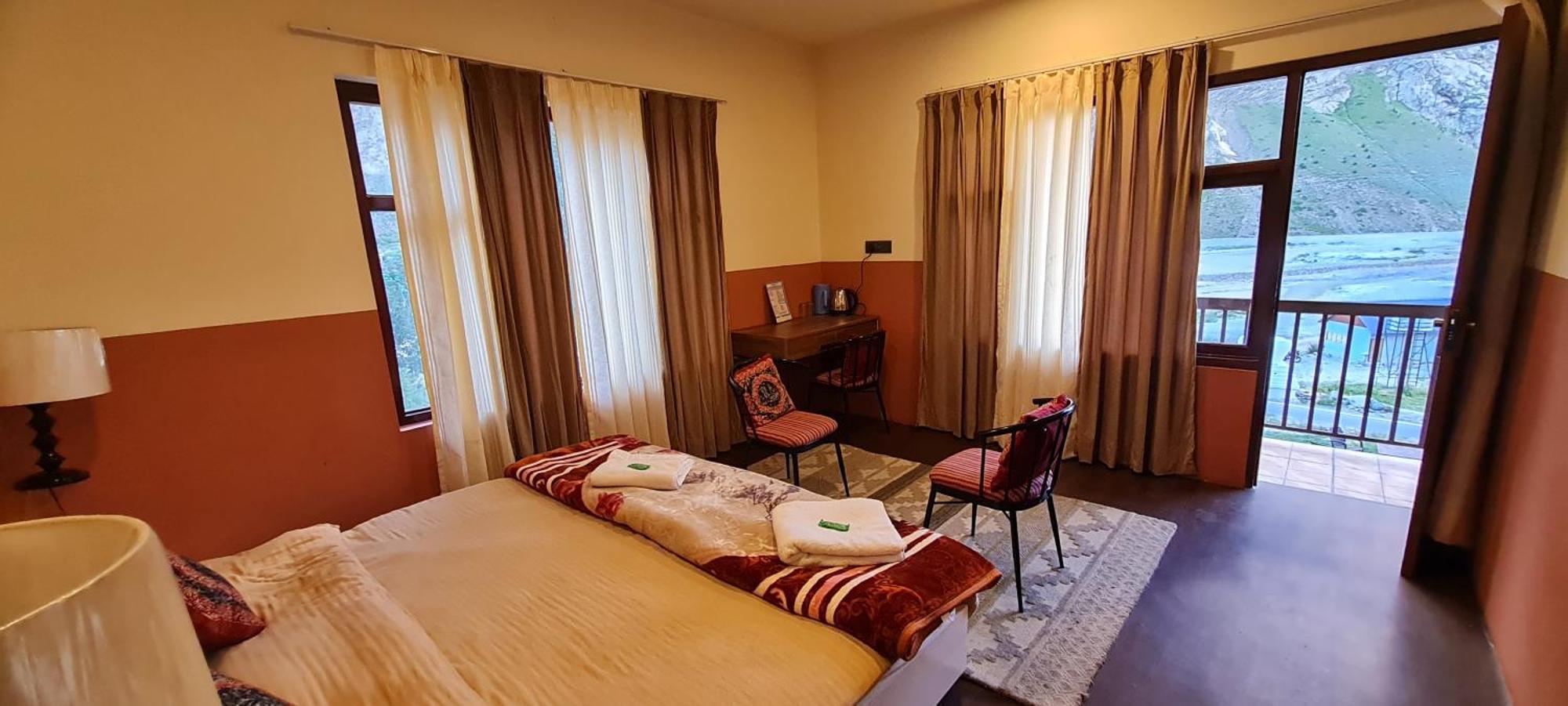 Hotel Anand Yul Jispa Esterno foto